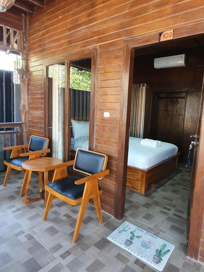 Q'Pelagos Sunset Bungalow Гили Траванган Экстерьер фото